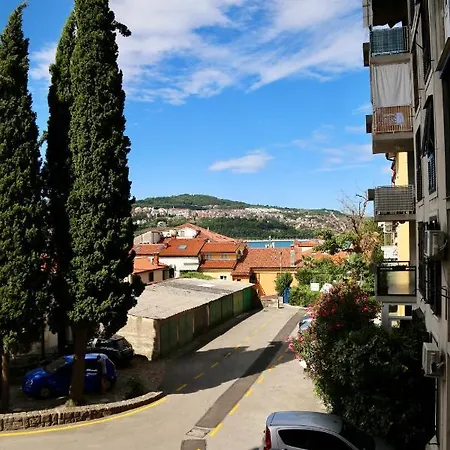 Histrias Apartment